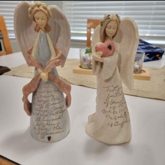Angel figurines - Picture 1 of 5